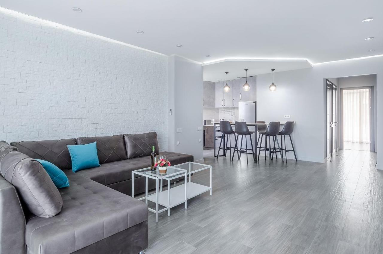 Green Line Apartment Mtsvane Kontskhi Exterior foto